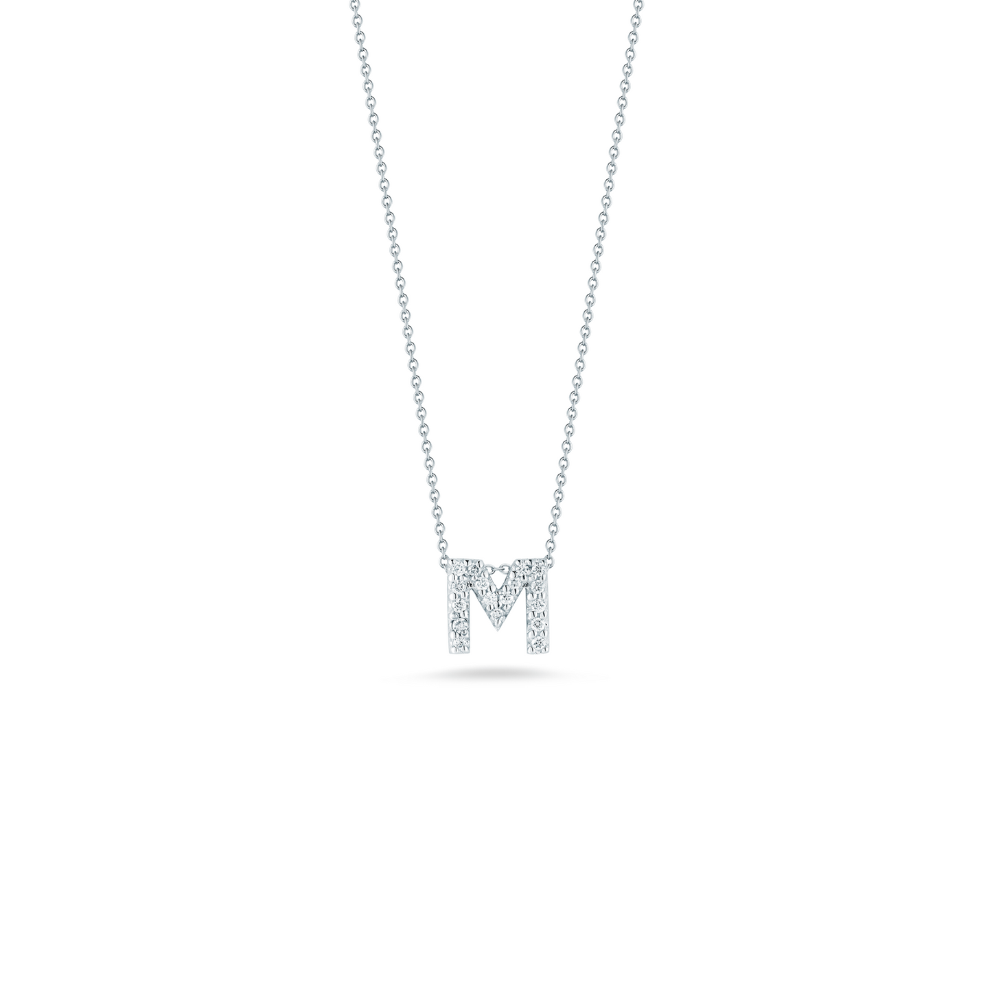 COLLAR CON LETRA DE AMOR “M” DE DIAMANTES TINY TREASURES EN ORO BLANCO