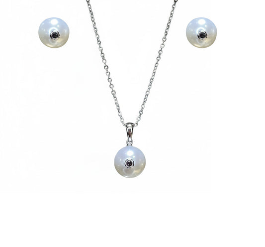 Juego de Gargantilla y Aretes